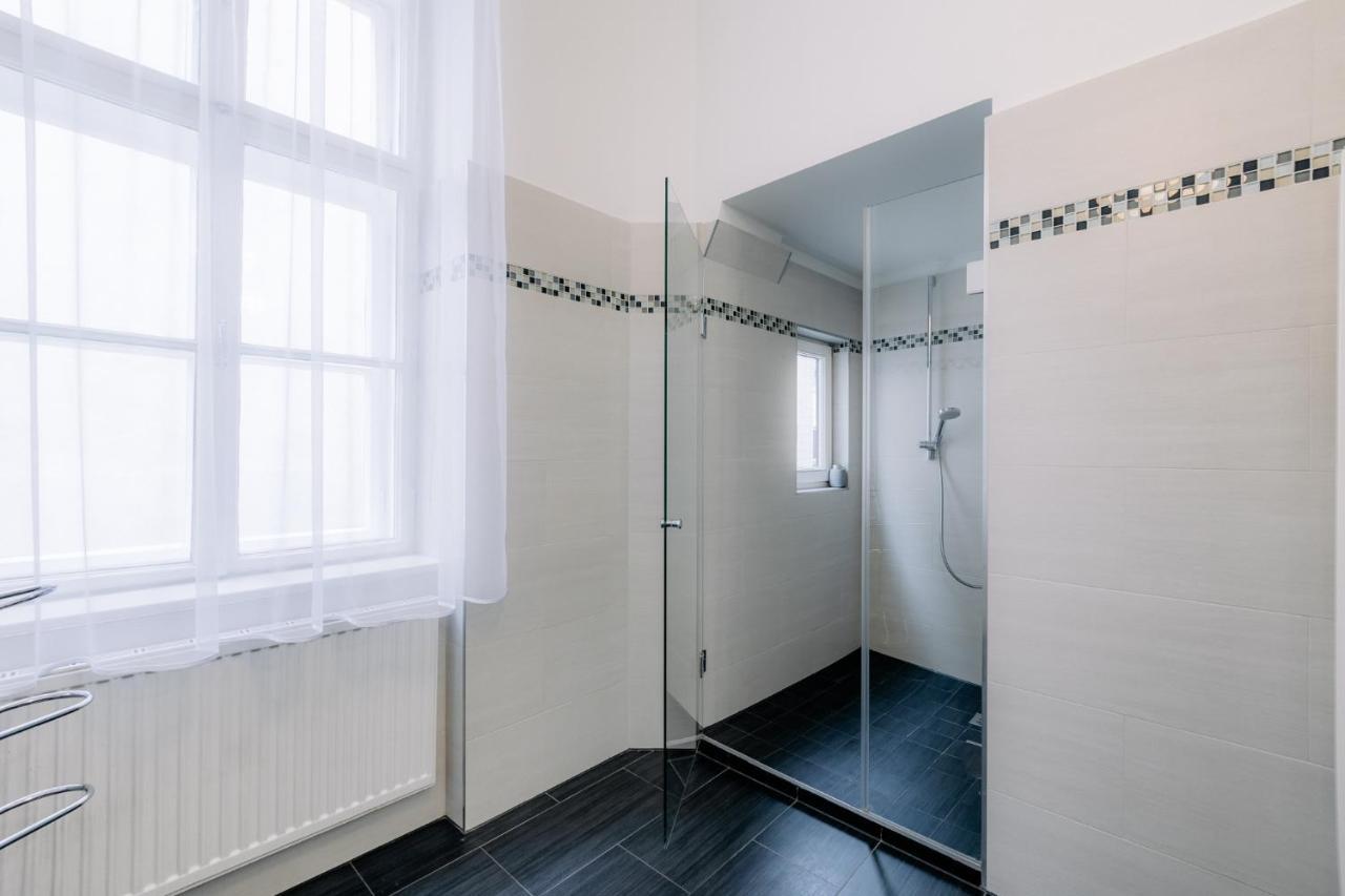 Stylish Vienna Apartment Bagian luar foto